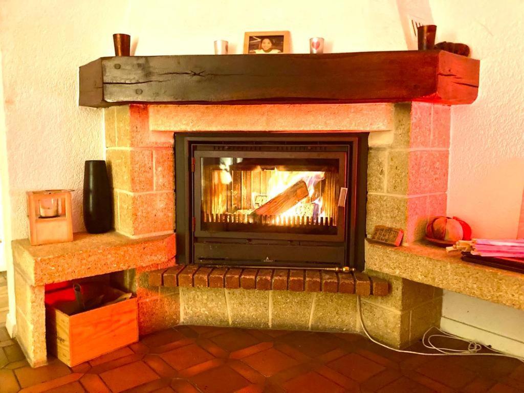 Cheerful Villa With Fireplace, Bath-Tub And Garden Noville Dış mekan fotoğraf