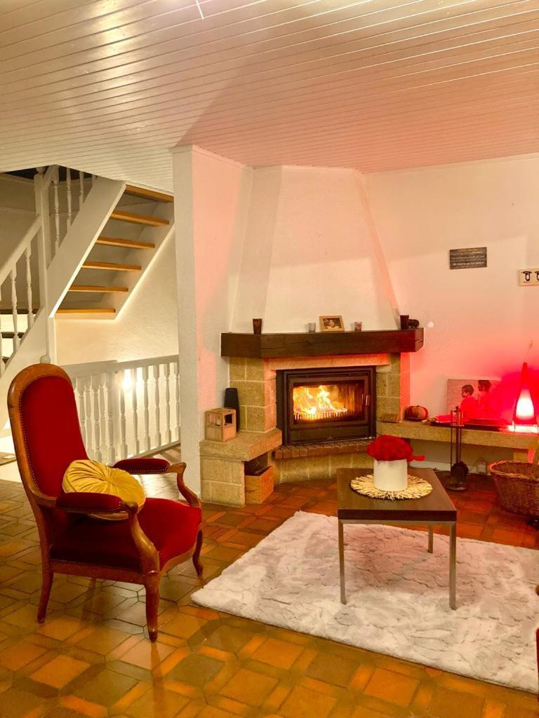 Cheerful Villa With Fireplace, Bath-Tub And Garden Noville Dış mekan fotoğraf
